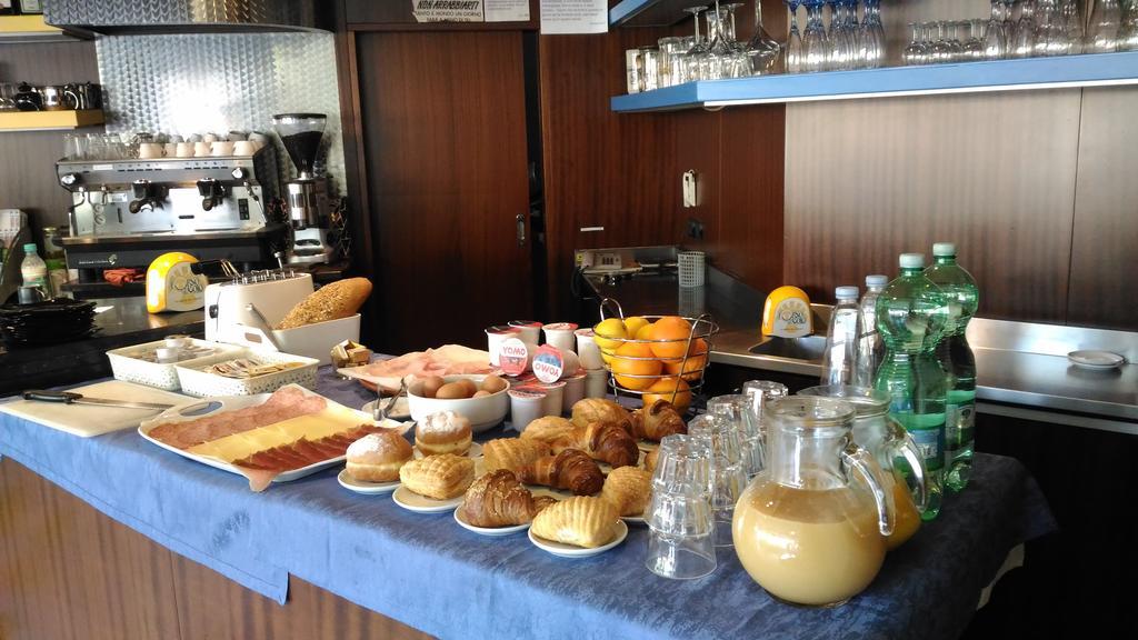 Hotel Oasi Muggia Luaran gambar