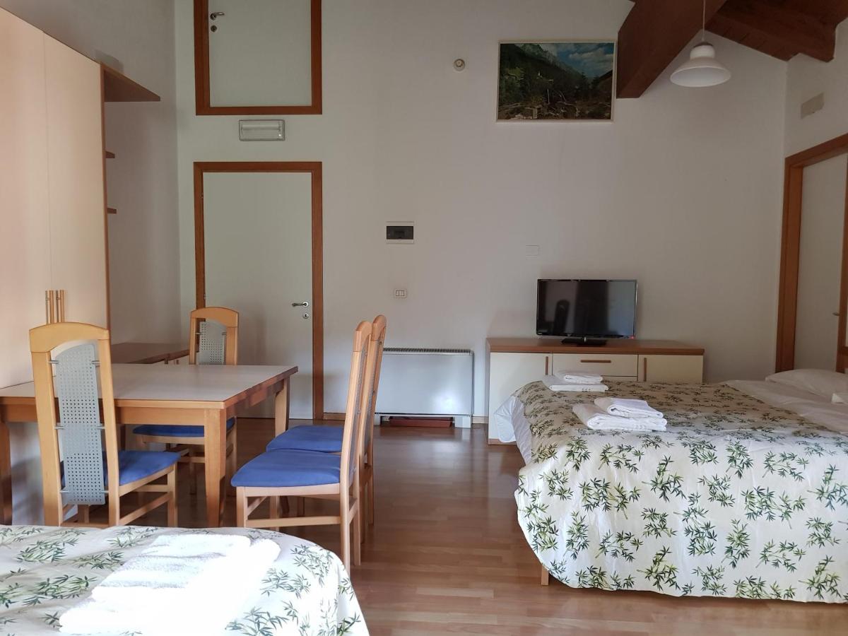 Hotel Oasi Muggia Luaran gambar