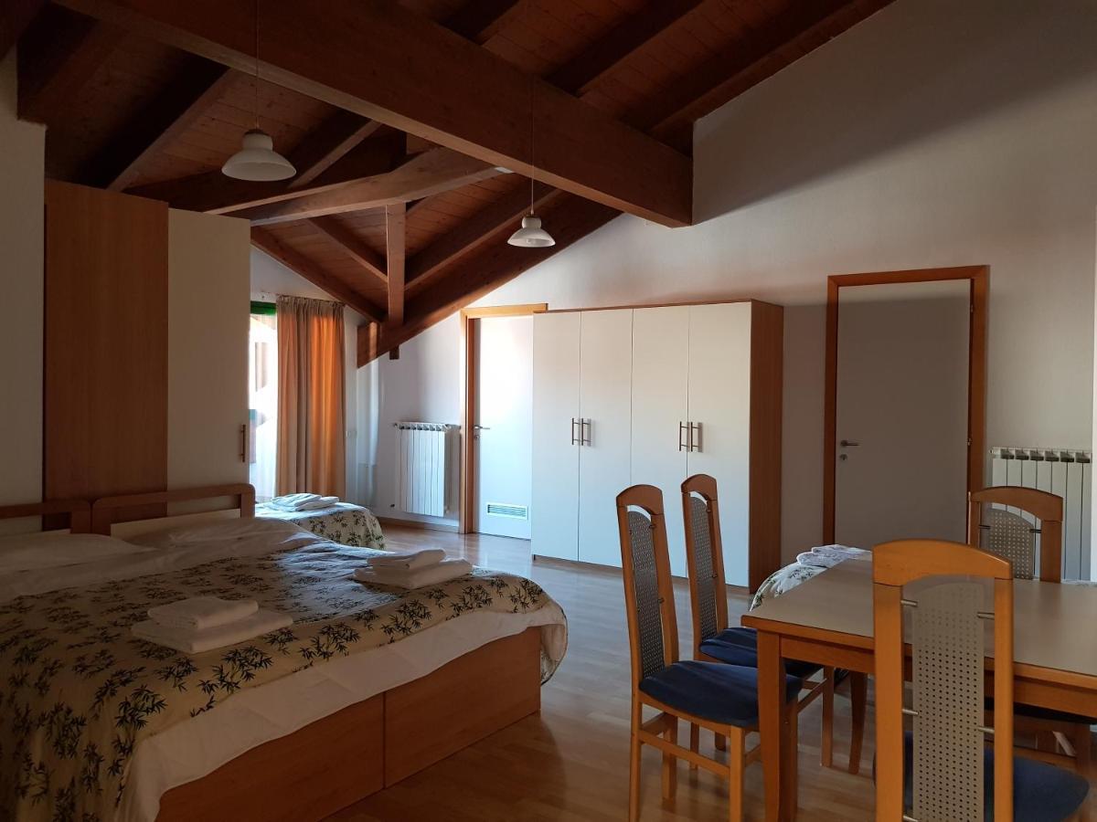 Hotel Oasi Muggia Luaran gambar
